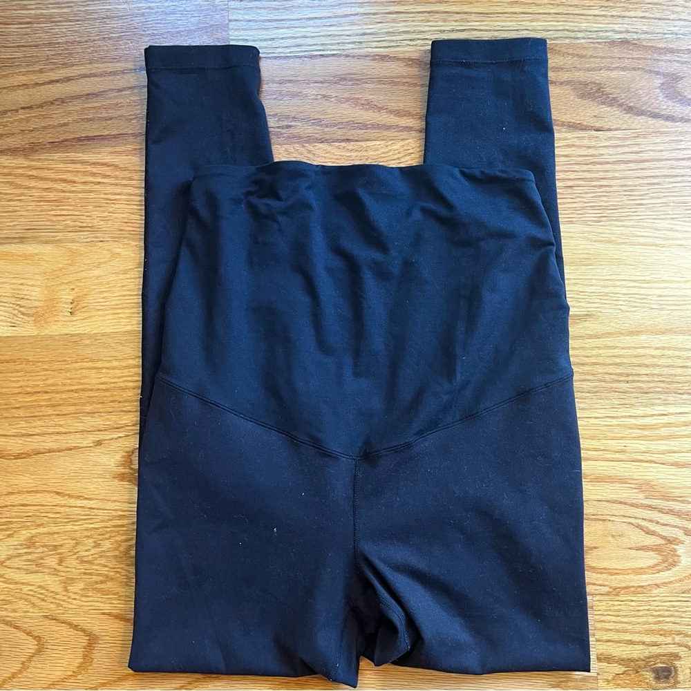 Zella black maternity leggings size small